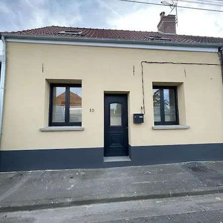 Διαμέρισμα L'impasse Maison Avec Jardin